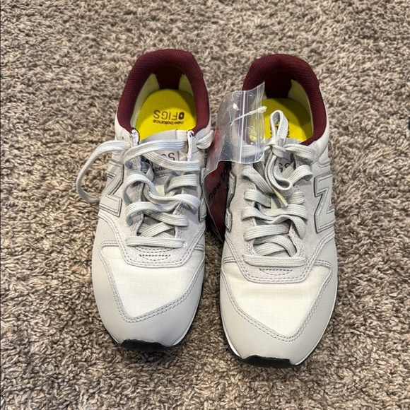 New Balance X Figs 996 Shoes Light Gray and Maroon Sneakers size 8 - Picture 3 of 10